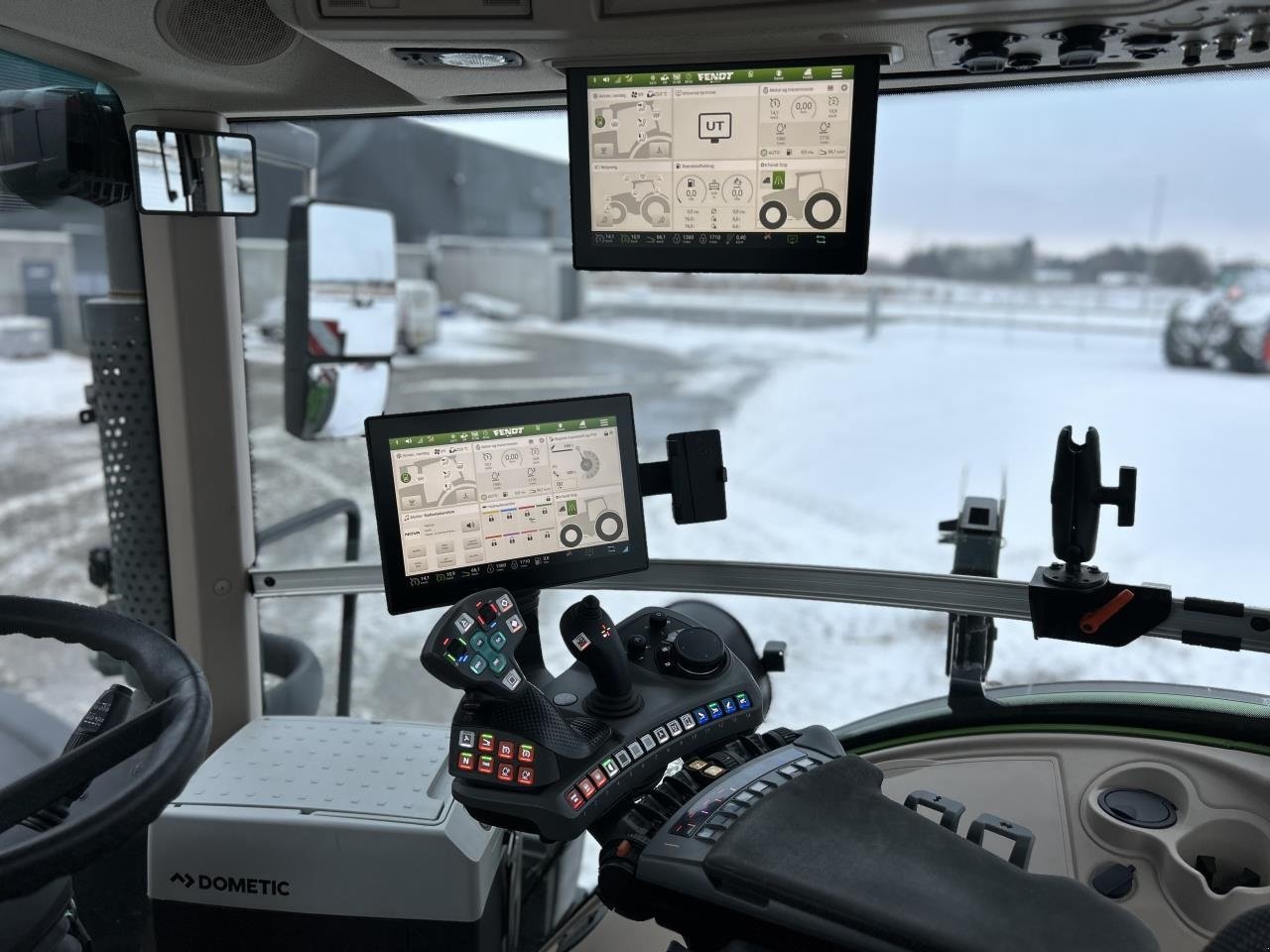 Traktor του τύπου Fendt 724 VARIO GEN7, Gebrauchtmaschine σε Randers SV (Φωτογραφία 8)