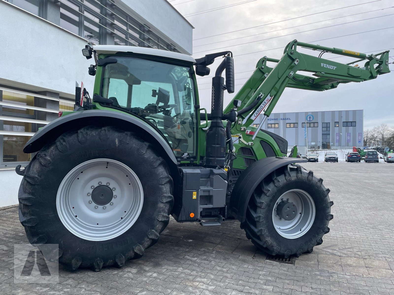 Traktor typu Fendt 724 Vario mit Frontlader, Gebrauchtmaschine w Regensburg (Zdjęcie 4)