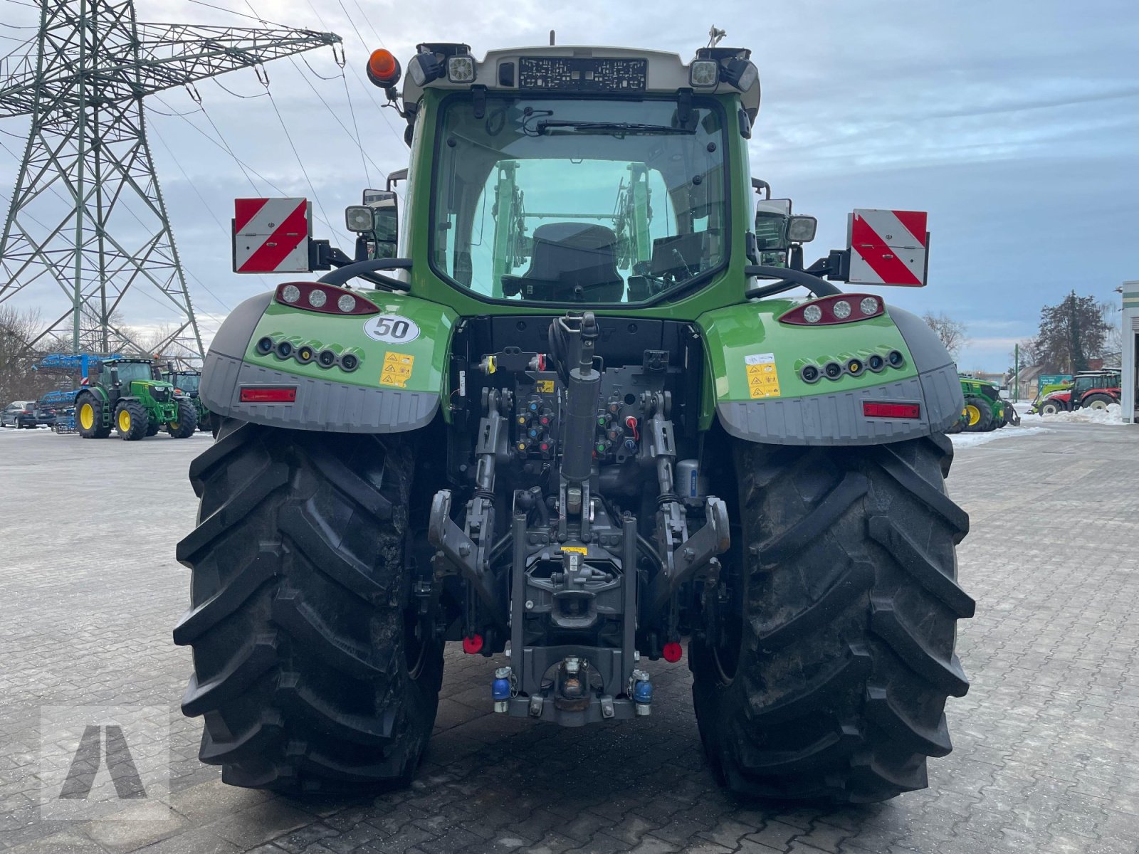 Traktor typu Fendt 724 Vario mit Frontlader, Gebrauchtmaschine w Regensburg (Zdjęcie 5)