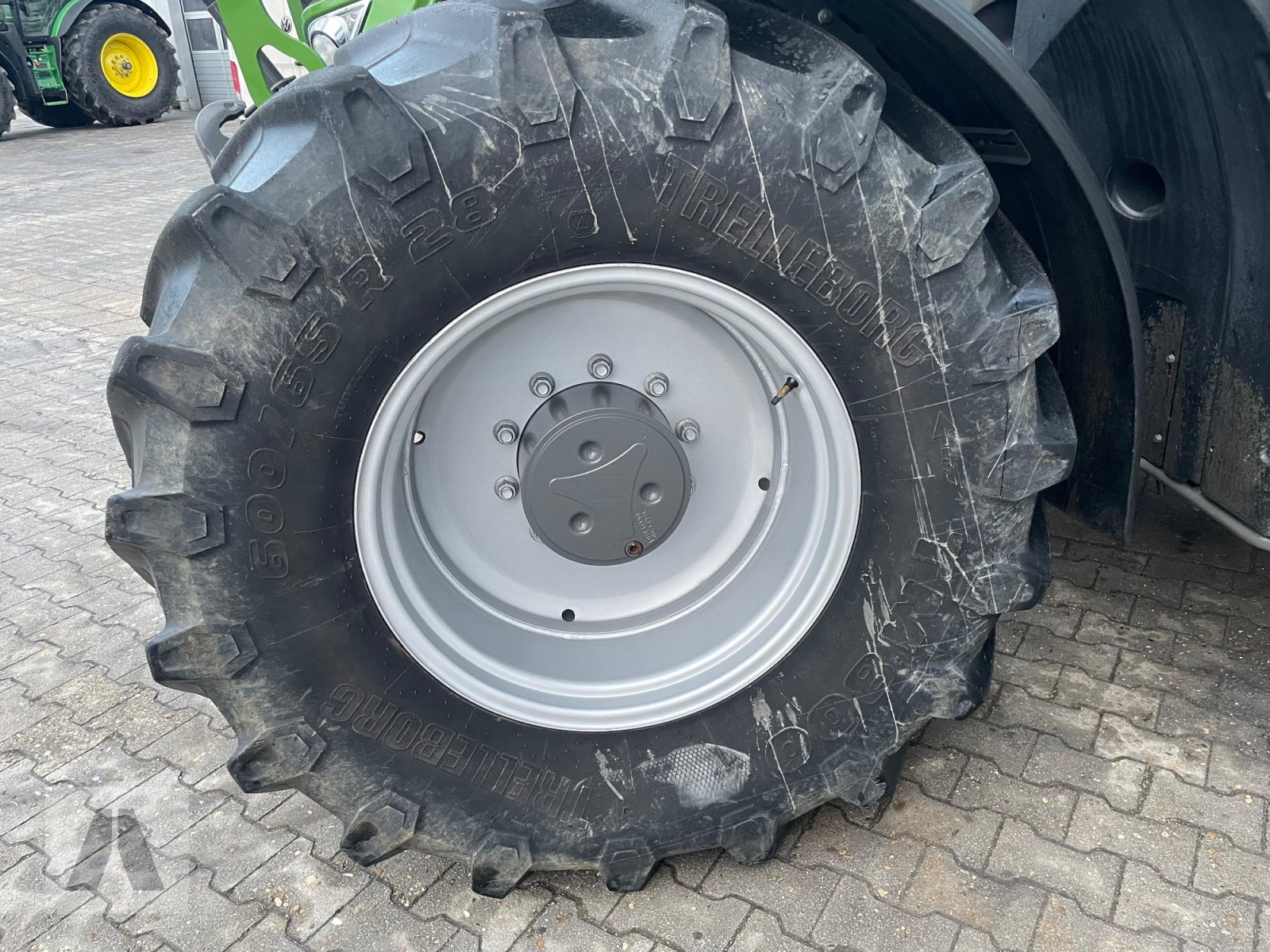 Traktor typu Fendt 724 Vario mit Frontlader, Gebrauchtmaschine w Regensburg (Zdjęcie 9)