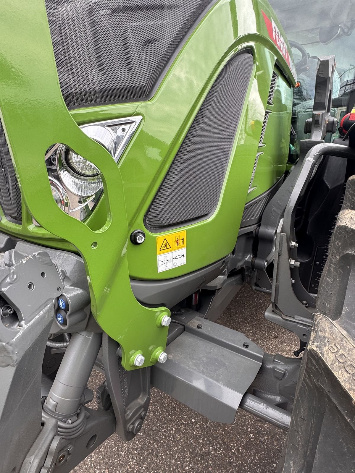 Traktor от тип Fendt 724 Vario Power+, Neumaschine в Traberg (Снимка 4)