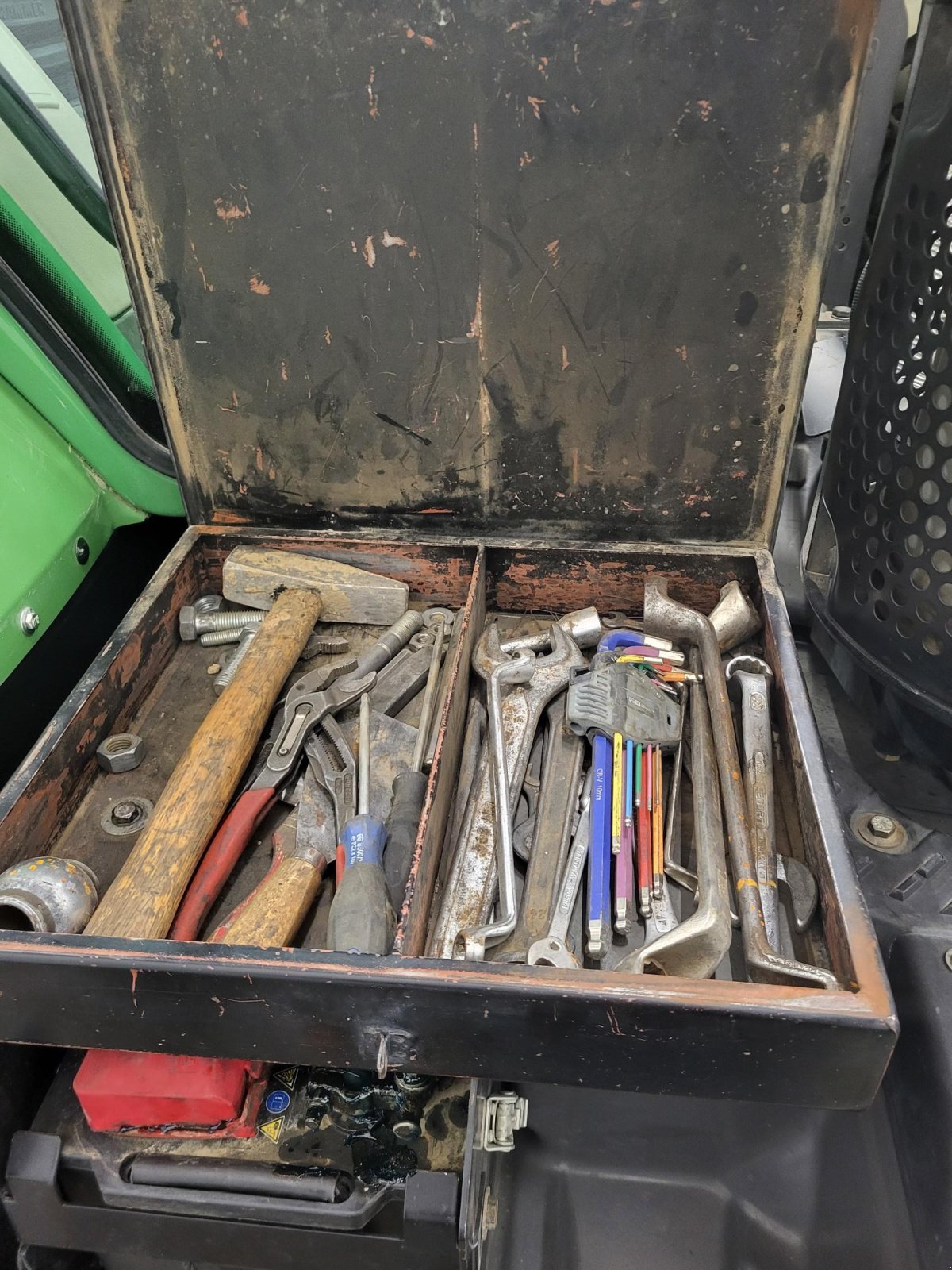 Traktor van het type Fendt 724 Vario Power, Gebrauchtmaschine in Truchtlaching (Foto 16)