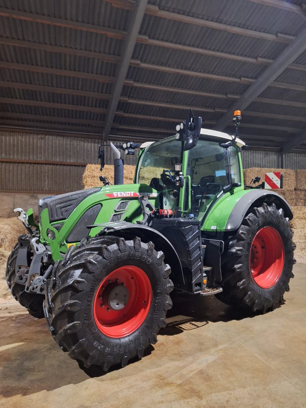 Traktor του τύπου Fendt 724 Vario Power, Gebrauchtmaschine σε Südlohn (Φωτογραφία 1)