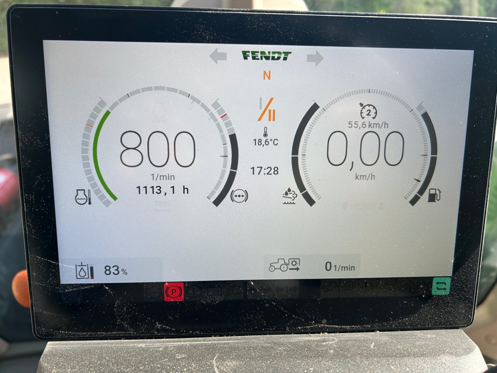 Traktor типа Fendt 724 Vario PowerPlus, Gebrauchtmaschine в Salzhemmendorf (Фотография 8)