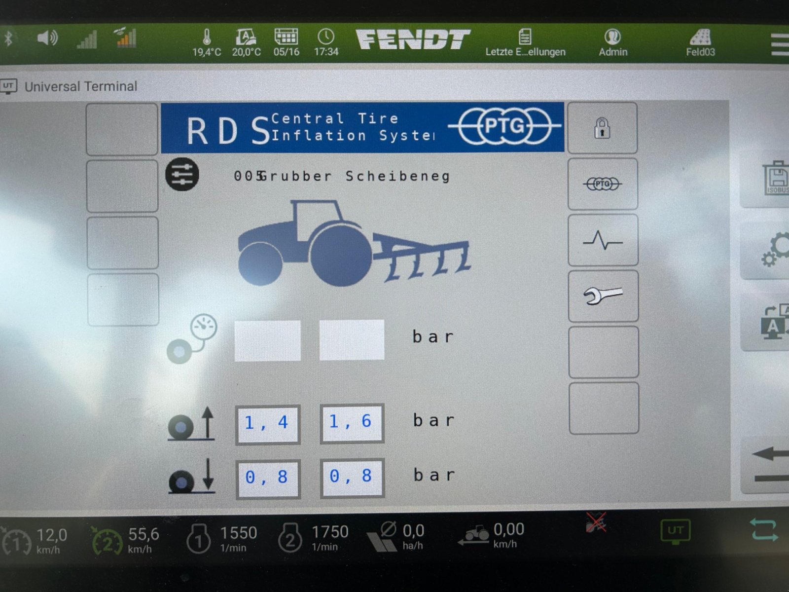 Traktor типа Fendt 724 Vario PowerPlus, Gebrauchtmaschine в Salzhemmendorf (Фотография 10)