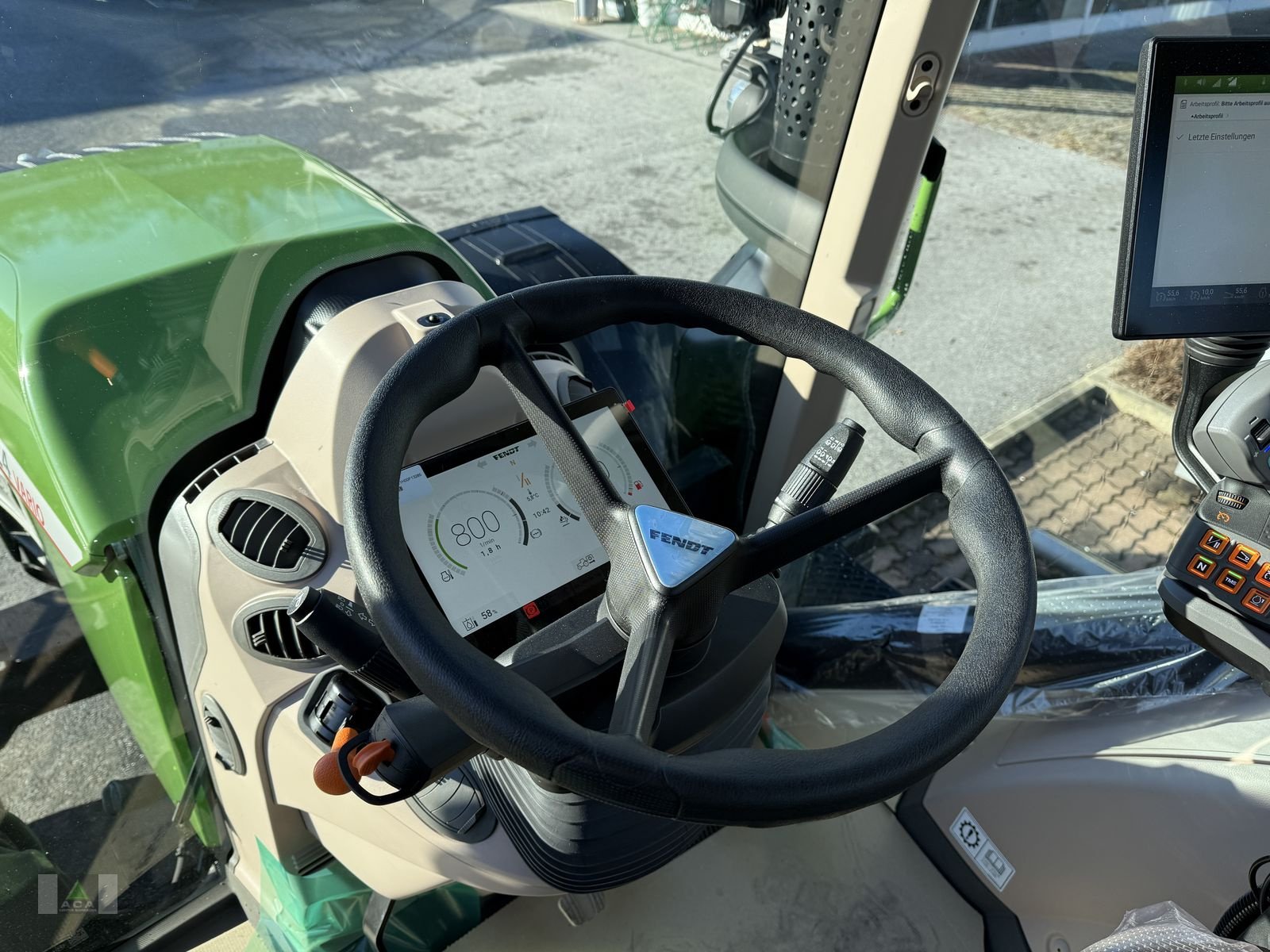 Traktor del tipo Fendt 724 Vario Profi+, Neumaschine In Markt Hartmannsdorf (Immagine 14)