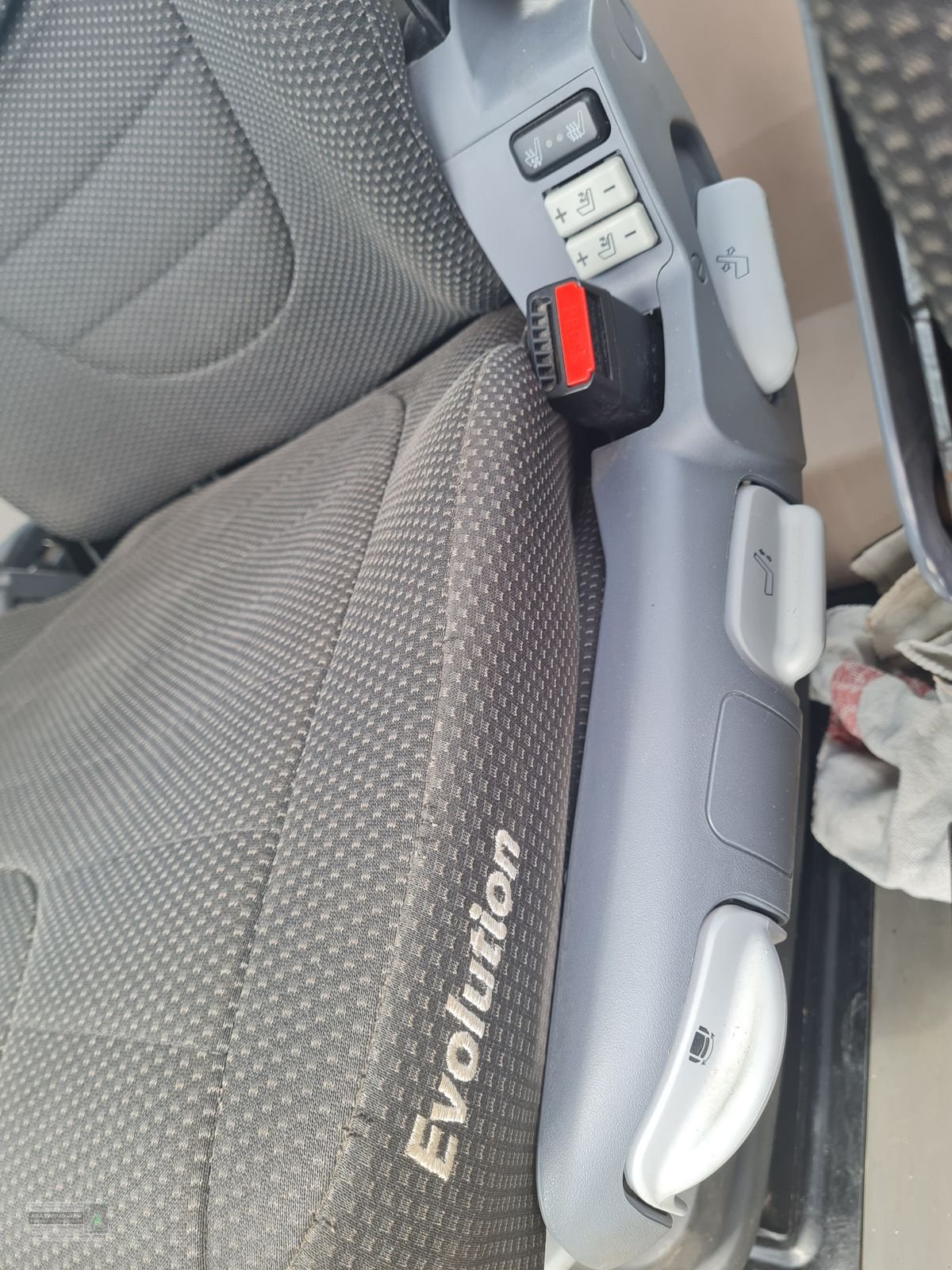 Traktor typu Fendt 724 Vario Profi+, Gebrauchtmaschine v Gerasdorf (Obrázek 8)