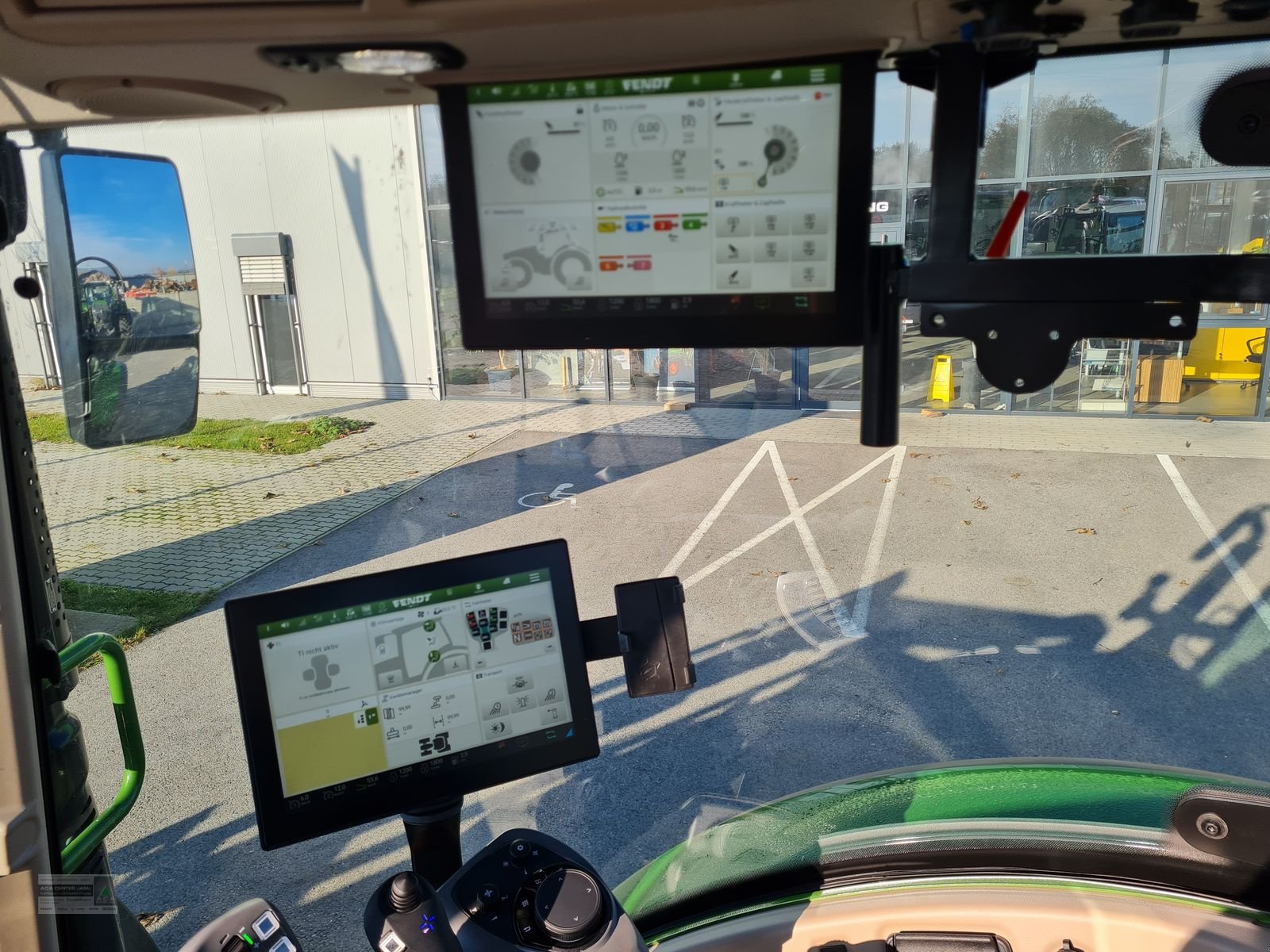 Traktor tipa Fendt 724 Vario Profi+, Gebrauchtmaschine u Gerasdorf (Slika 16)