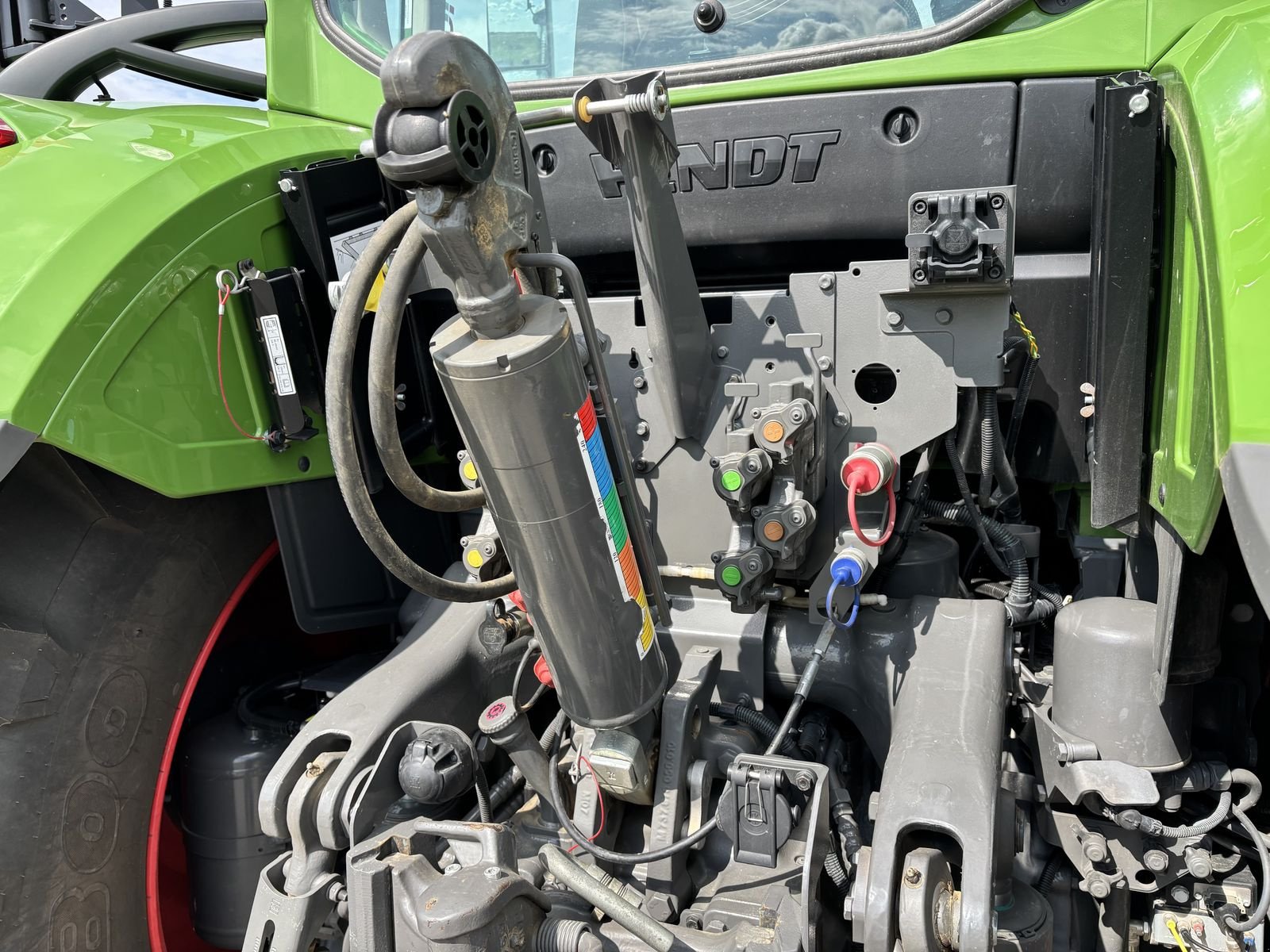 Traktor tipa Fendt 724 Vario Profi+, Vorführmaschine u Starrein (Slika 14)