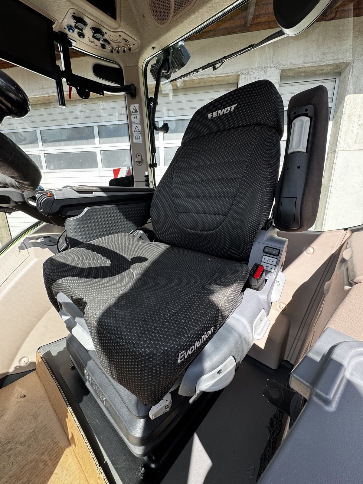 Traktor typu Fendt 724 Vario Profi+, Vorführmaschine v Traberg (Obrázek 10)