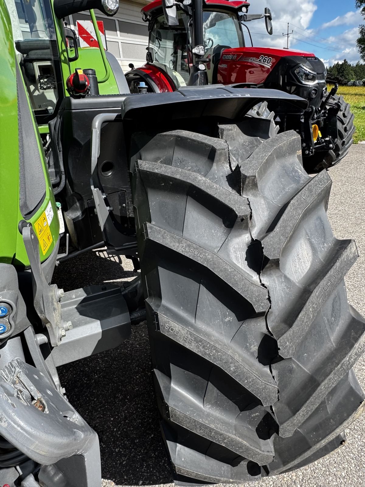 Traktor van het type Fendt 724 Vario Profi+, Vorführmaschine in Traberg (Foto 9)