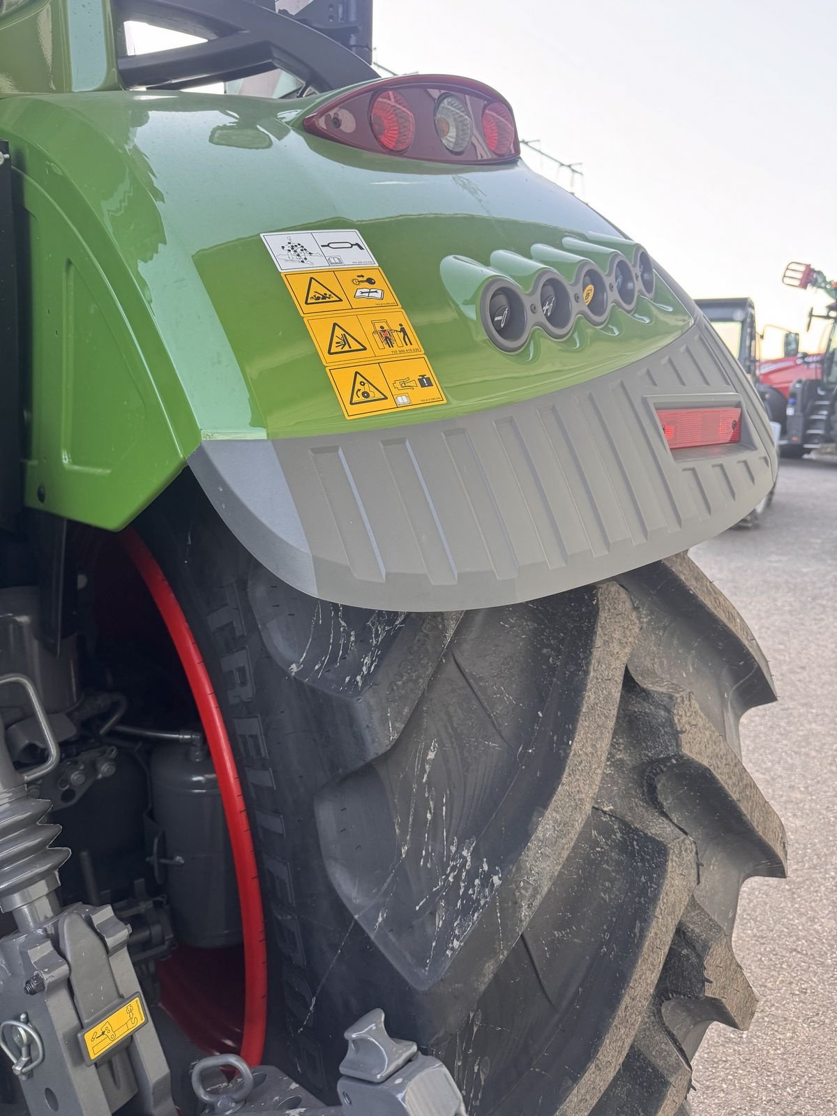 Traktor van het type Fendt 724 Vario Profi+, Neumaschine in Traberg (Foto 5)