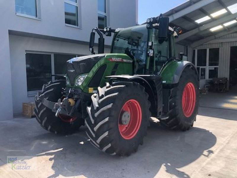 Traktor типа Fendt 724 Vario Profi+, Vorführmaschine в Deutsch-Wagram
