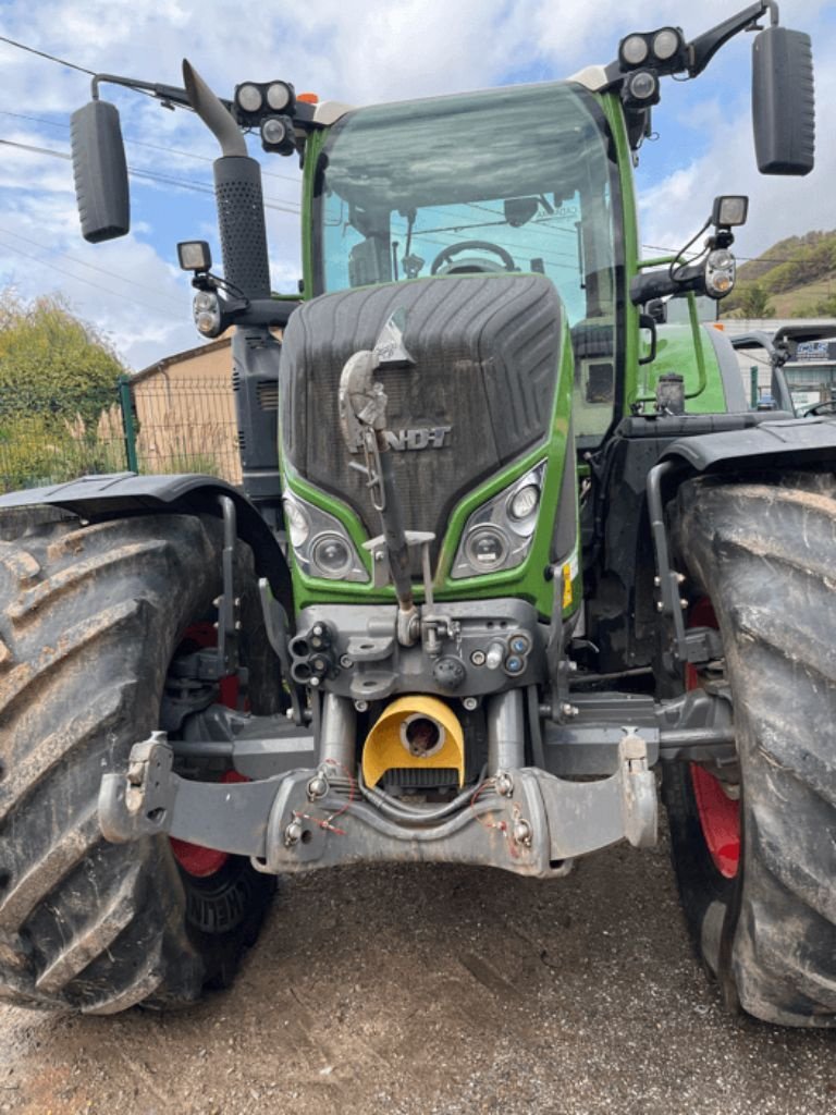 Traktor typu Fendt 724 VARIO PROFI +, Gebrauchtmaschine v Saint-Affrique (Obrázok 2)