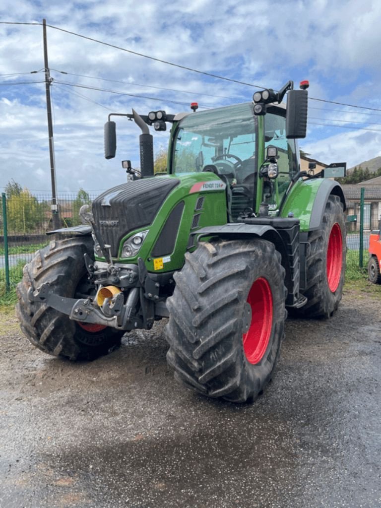 Traktor typu Fendt 724 VARIO PROFI +, Gebrauchtmaschine v Saint-Affrique (Obrázok 1)