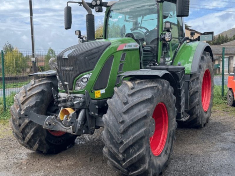 Traktor del tipo Fendt 724 VARIO PROFI +, Gebrauchtmaschine en Saint-Affrique (Imagen 1)