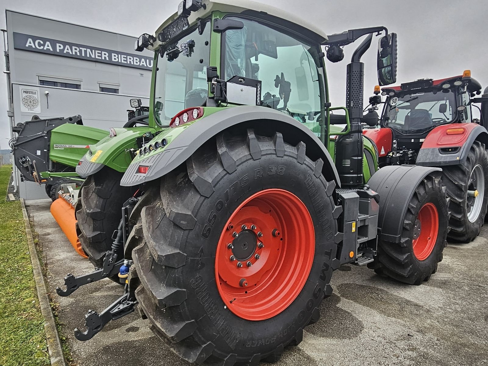 Traktor типа Fendt 724 Vario Profi+, Vorführmaschine в Siget in der Wart (Фотография 2)