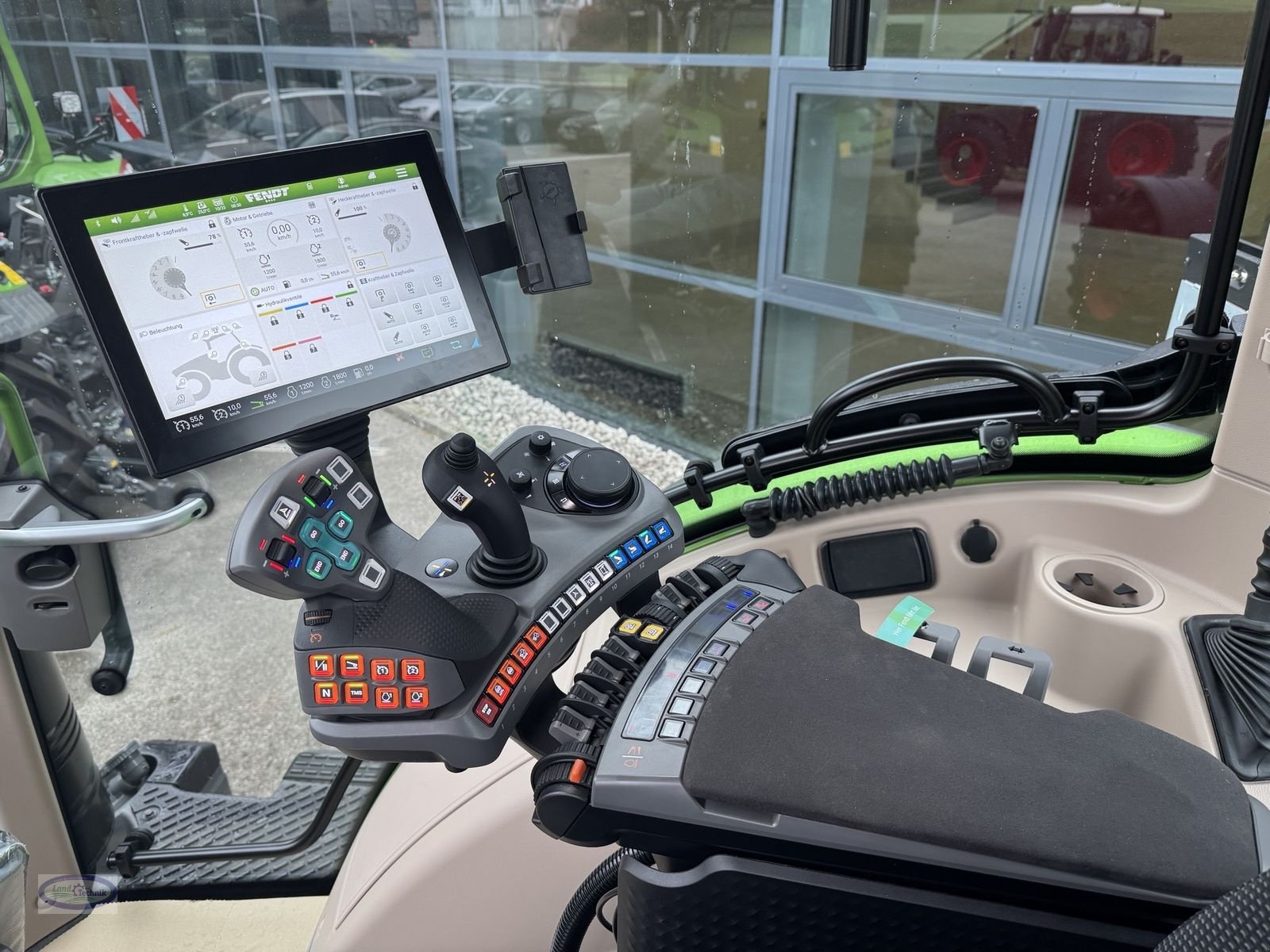 Traktor typu Fendt 724 Vario Profi+, Gebrauchtmaschine v Münzkirchen (Obrázek 14)