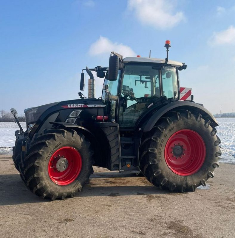 Traktor of the type Fendt 724 Vario Profi+, Gebrauchtmaschine in Straden (Picture 3)