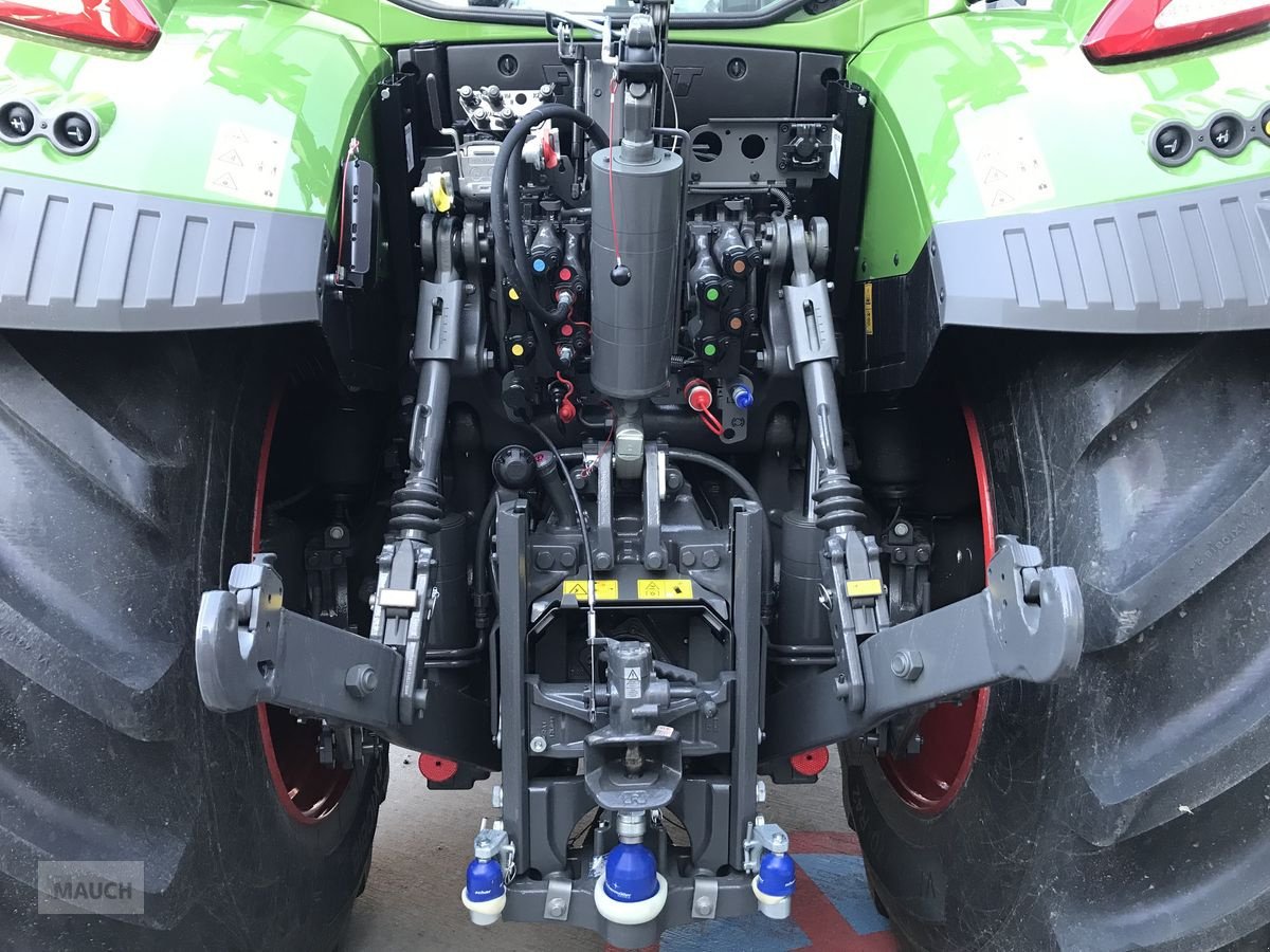 Traktor des Typs Fendt 724 Vario Profi+ (Gen 7), Neumaschine in Burgkirchen (Bild 4)