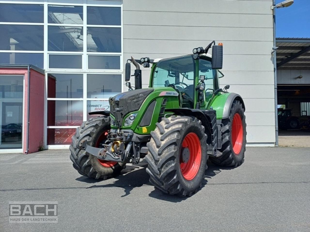 Traktor типа Fendt 724 VARIO PROFI PLUS, Gebrauchtmaschine в Boxberg-Seehof (Фотография 1)