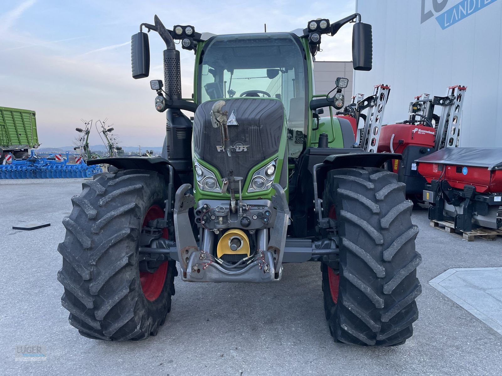 Traktor du type Fendt 724 Vario Profi Plus, Gebrauchtmaschine en Niederkappel (Photo 8)