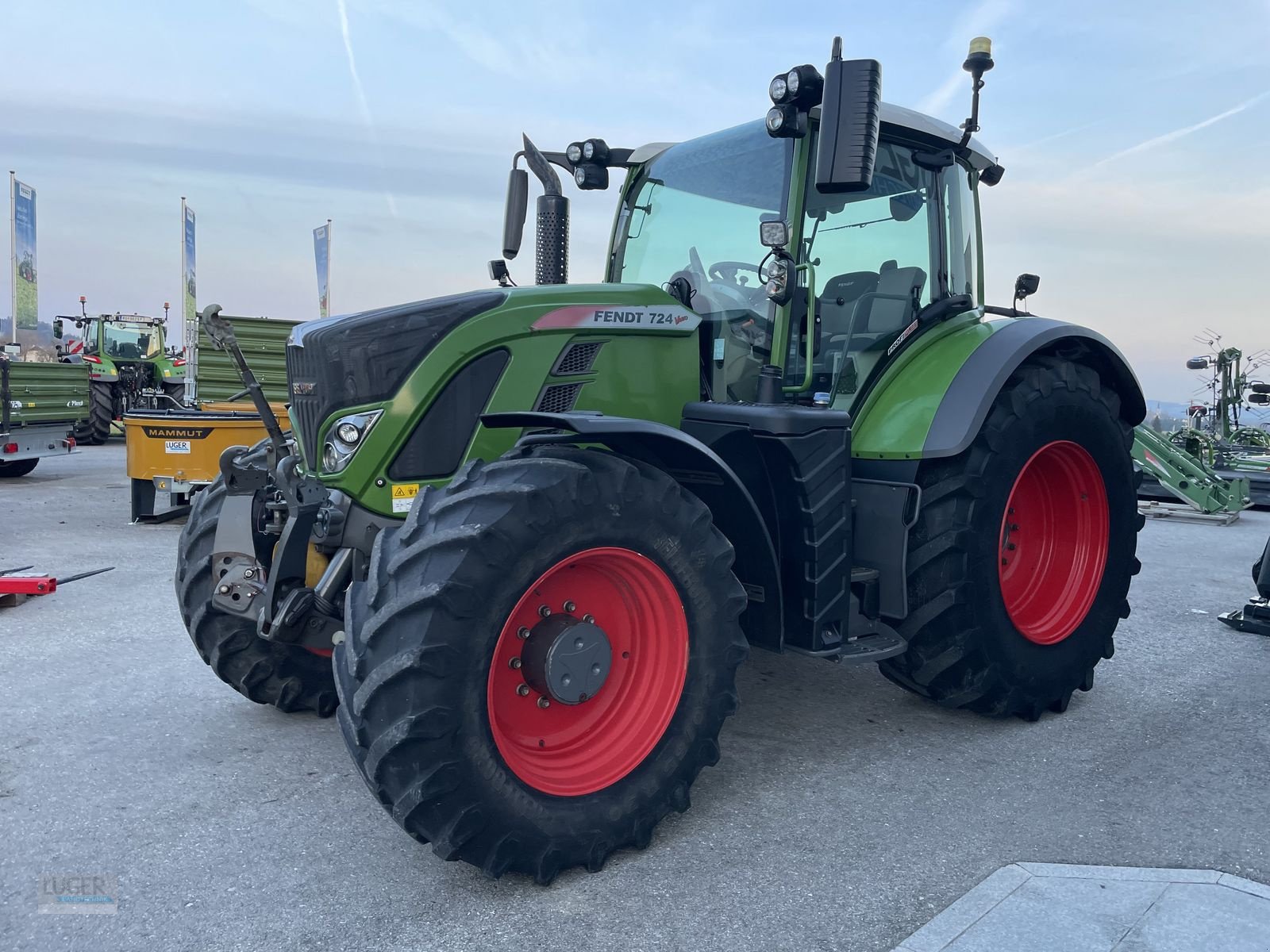 Traktor du type Fendt 724 Vario Profi Plus, Gebrauchtmaschine en Niederkappel (Photo 7)