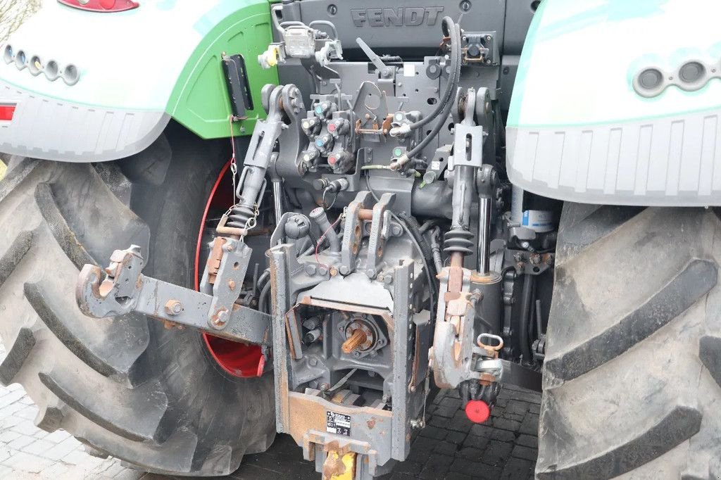 Traktor tip Fendt 724 VARIO PROFI S4 FRONT PTO 50 KM/H ZULASSUNG, Gebrauchtmaschine in Marknesse (Poză 11)
