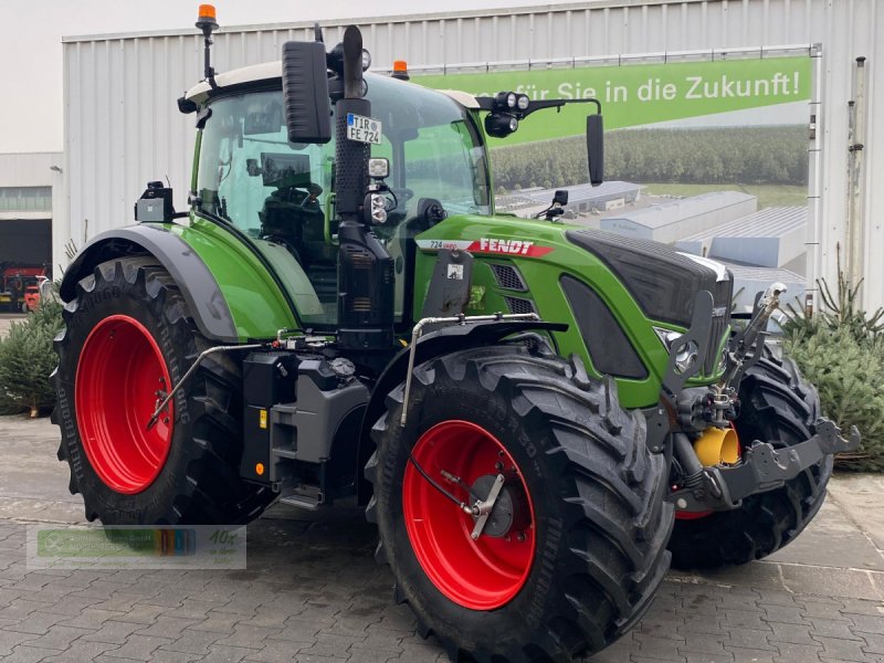 Traktor типа Fendt 724 Vario Profi+ Setting 2, Gebrauchtmaschine в Tirschenreuth (Фотография 1)