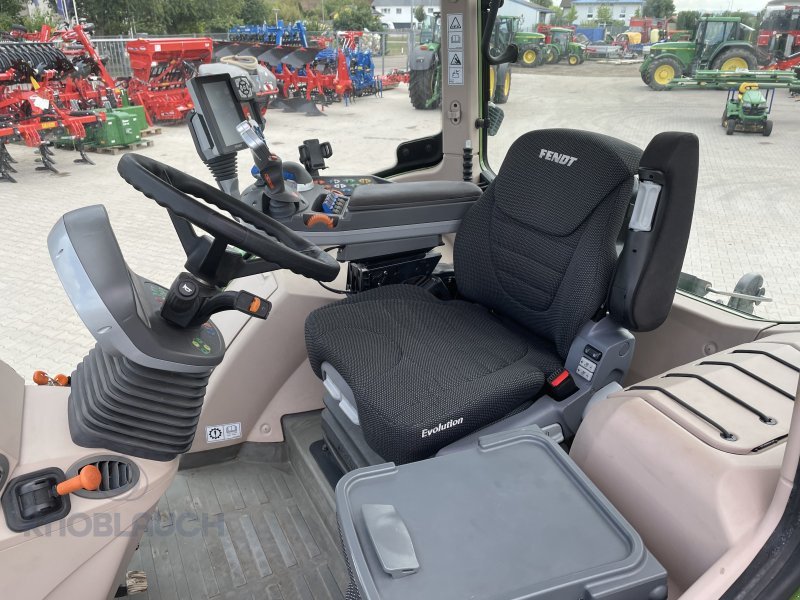 Traktor типа Fendt 724 Vario Profi, Gebrauchtmaschine в Ringsheim (Фотография 9)