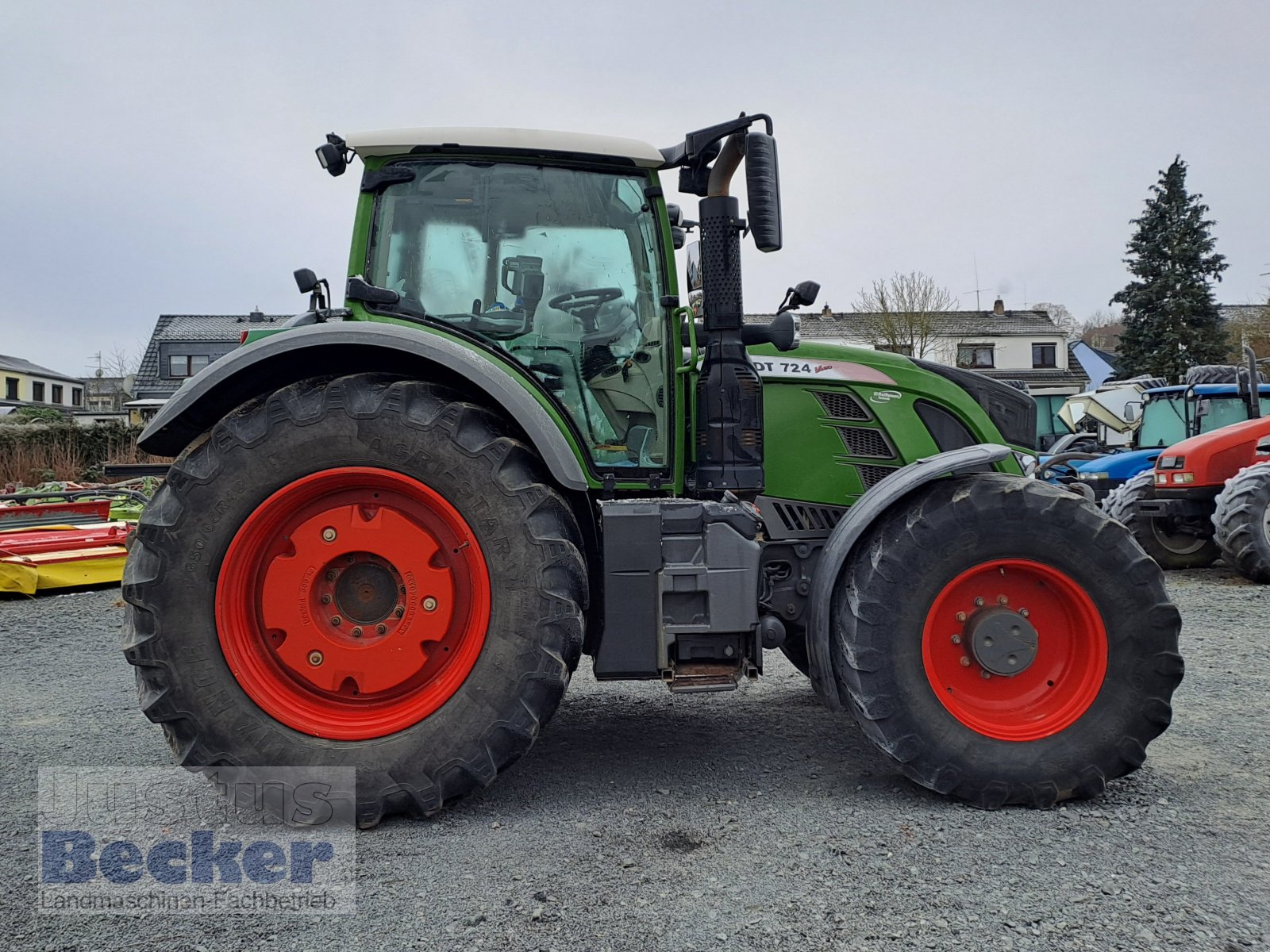 Traktor typu Fendt 724 Vario Profi, Gebrauchtmaschine v Weimar-Niederwalgern (Obrázek 2)
