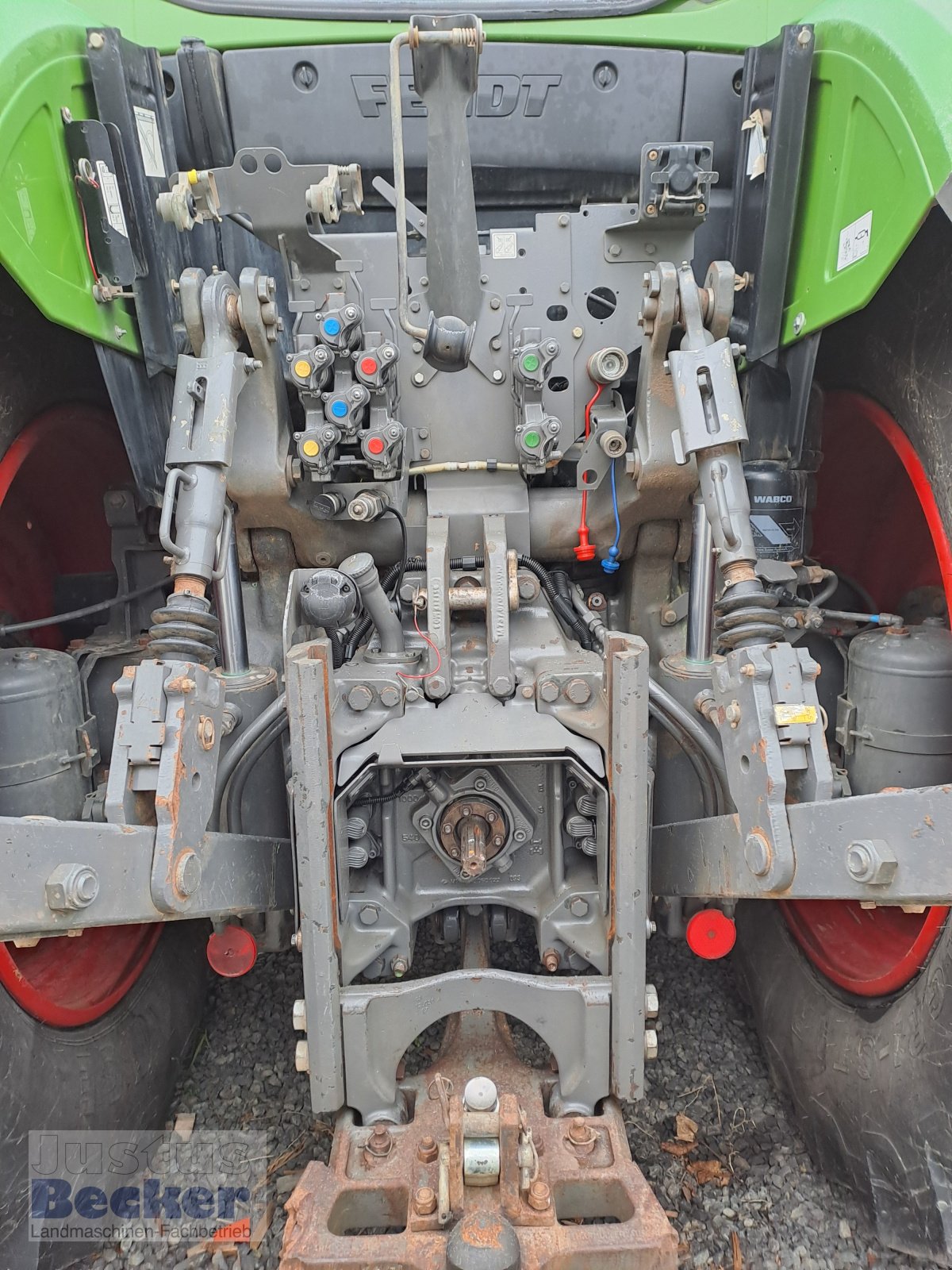 Traktor typu Fendt 724 Vario Profi, Gebrauchtmaschine v Weimar-Niederwalgern (Obrázek 8)