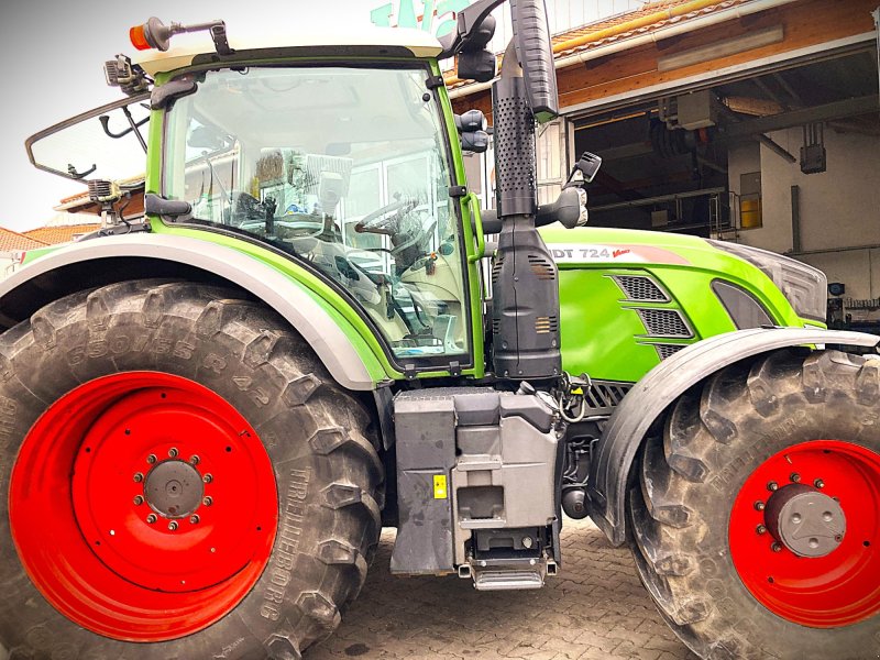 Traktor of the type Fendt 724 Vario Profi, Gebrauchtmaschine in Murnau (Picture 1)
