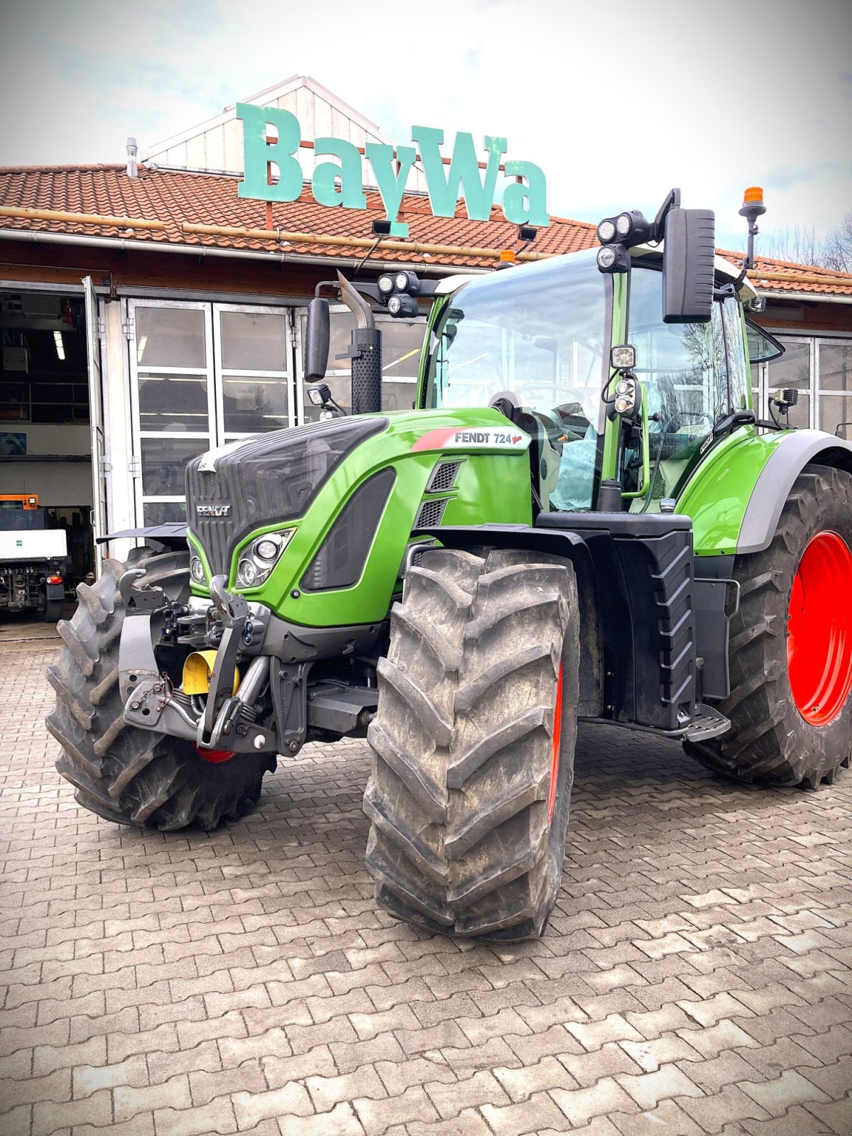 Traktor typu Fendt 724 Vario Profi, Gebrauchtmaschine v Murnau (Obrázek 1)