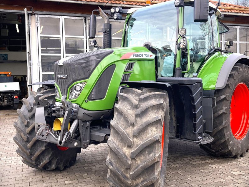Traktor typu Fendt 724 Vario Profi, Gebrauchtmaschine v Murnau