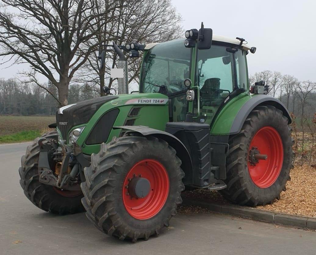 Traktor tipa Fendt 724 Vario Profi, Gebrauchtmaschine u Bad Bentheim (Slika 1)