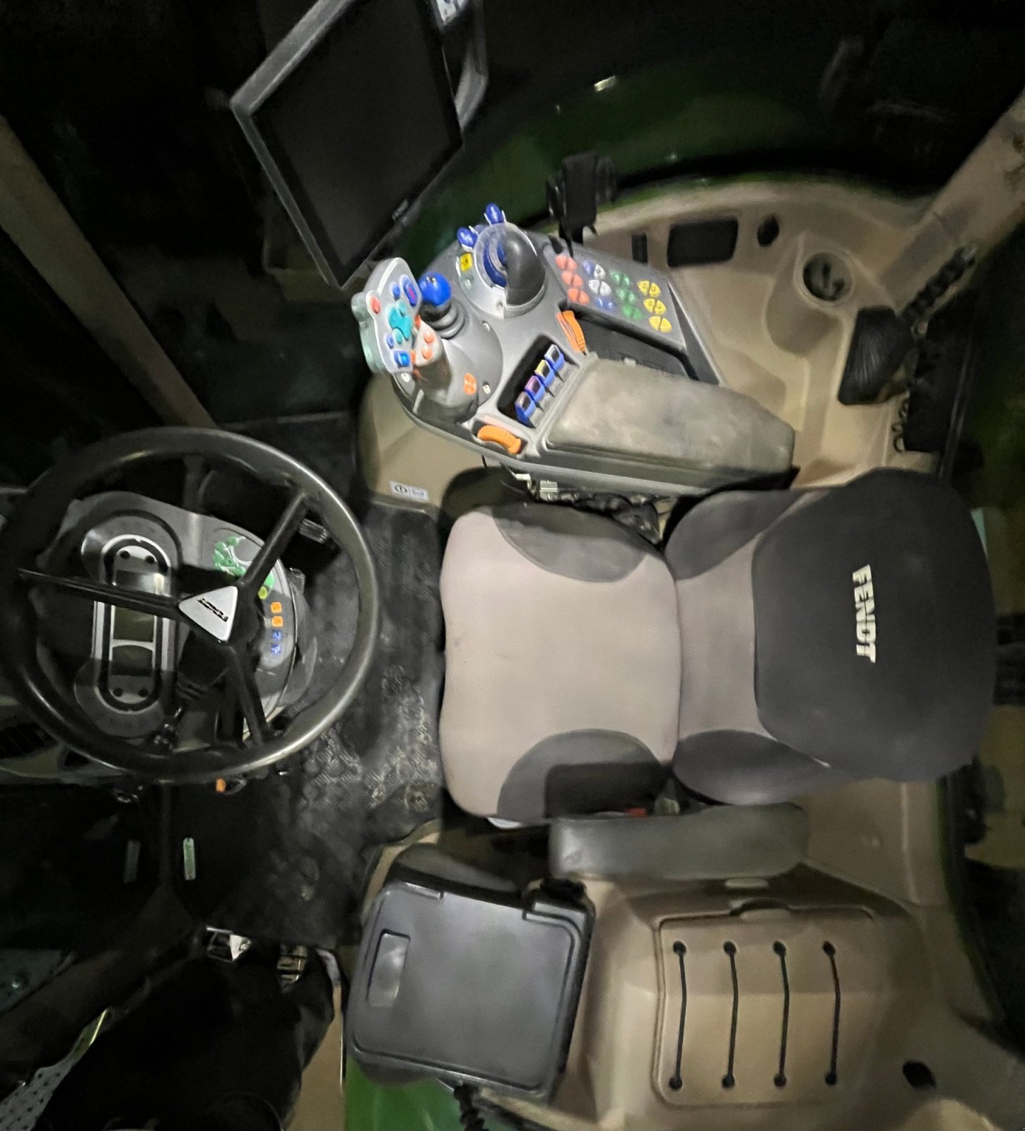 Traktor typu Fendt 724 Vario ProfiPlus S4, Gebrauchtmaschine v Ried (Obrázok 5)