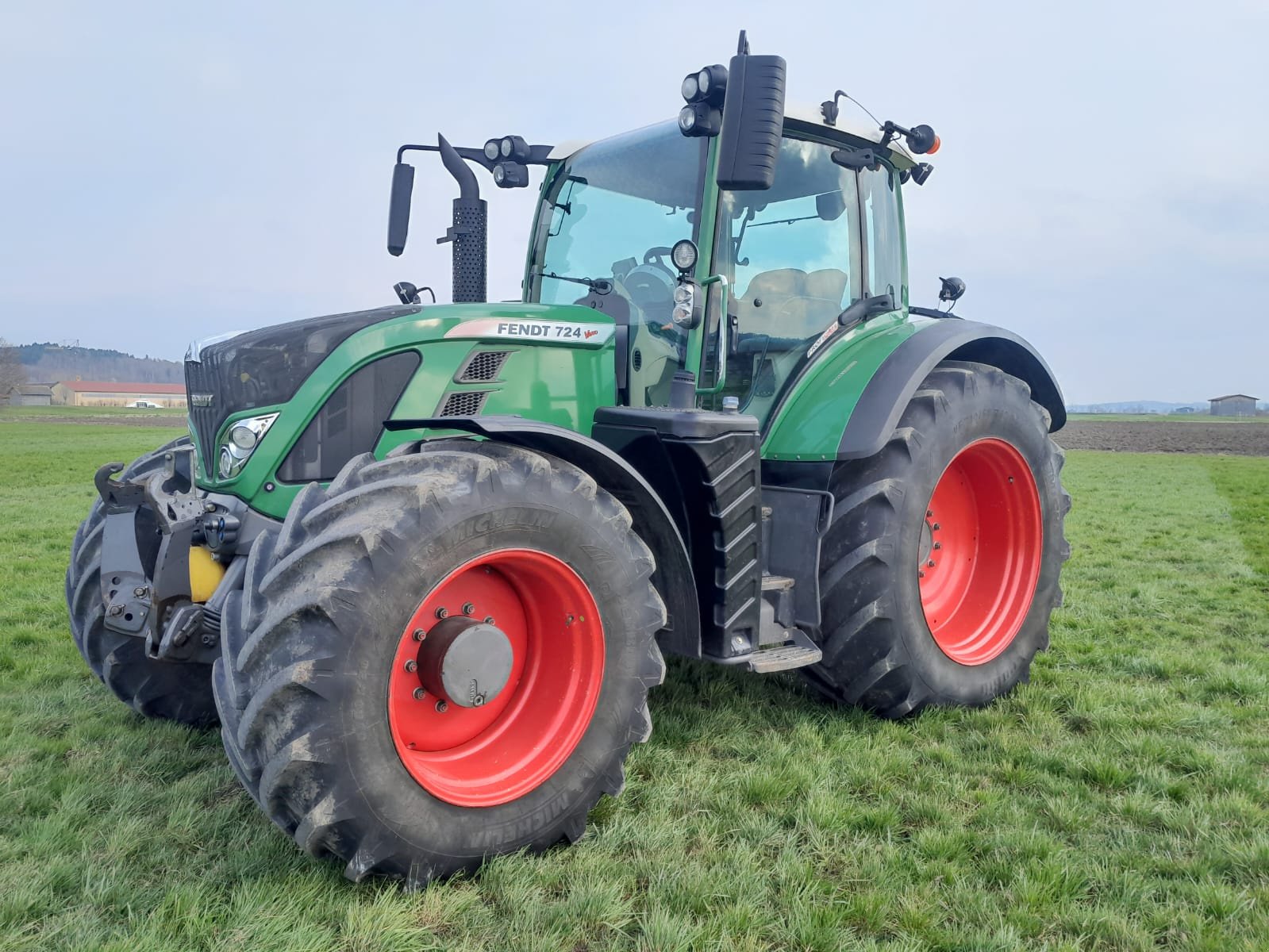 Traktor a típus Fendt 724 Vario ProfiPlus, Gebrauchtmaschine ekkor: Dirlewang (Kép 1)