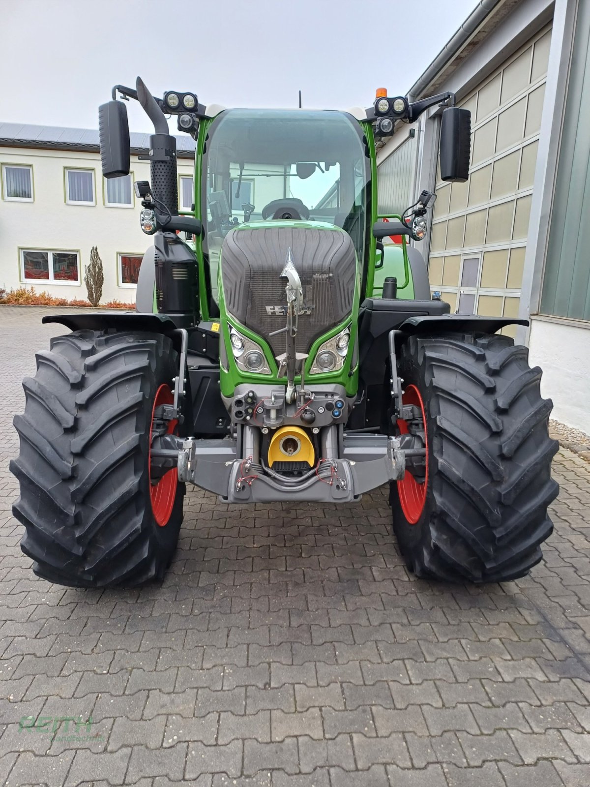 Traktor typu Fendt 724 Vario ProfiPlus, Gebrauchtmaschine w Wolnzach (Zdjęcie 4)