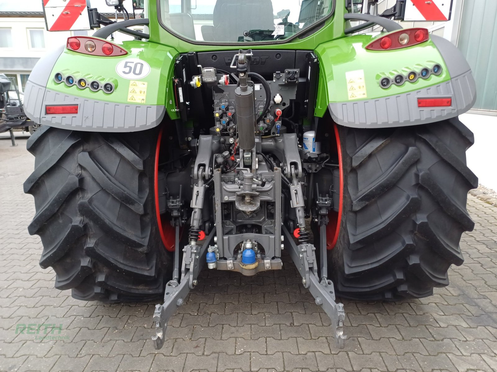 Traktor typu Fendt 724 Vario ProfiPlus, Gebrauchtmaschine w Wolnzach (Zdjęcie 11)