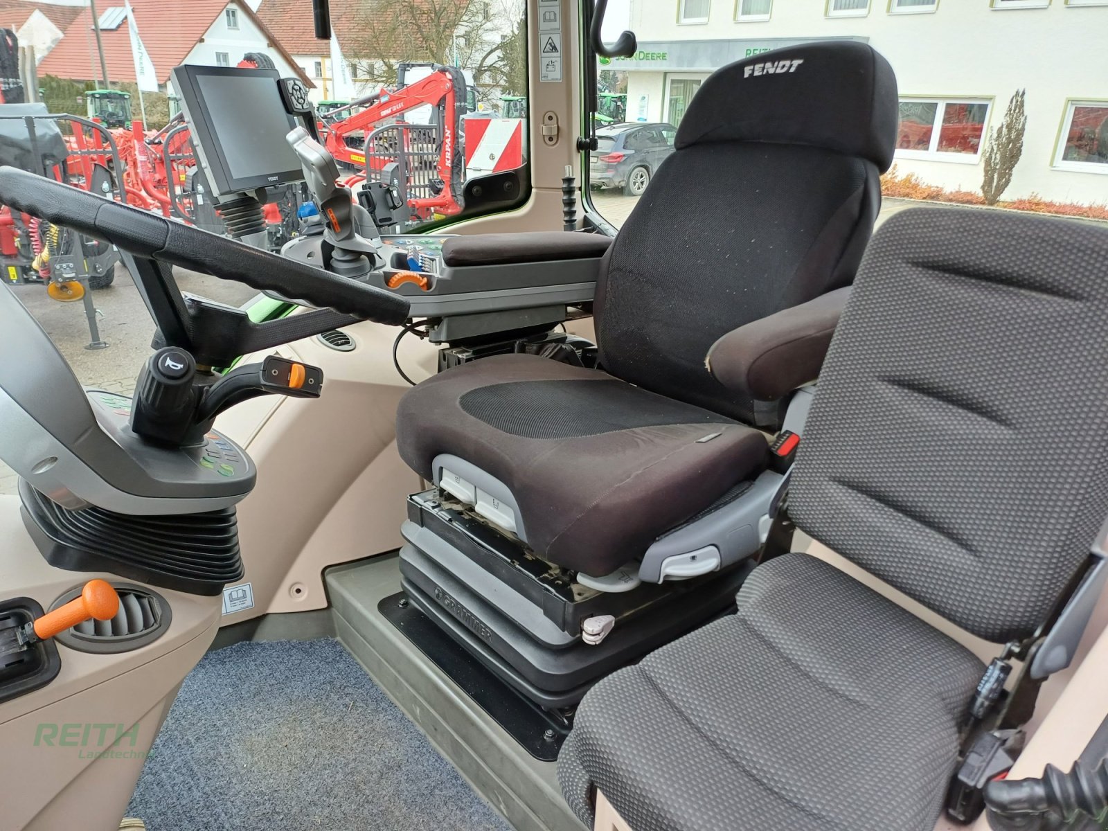 Traktor typu Fendt 724 Vario ProfiPlus, Gebrauchtmaschine w Wolnzach (Zdjęcie 14)