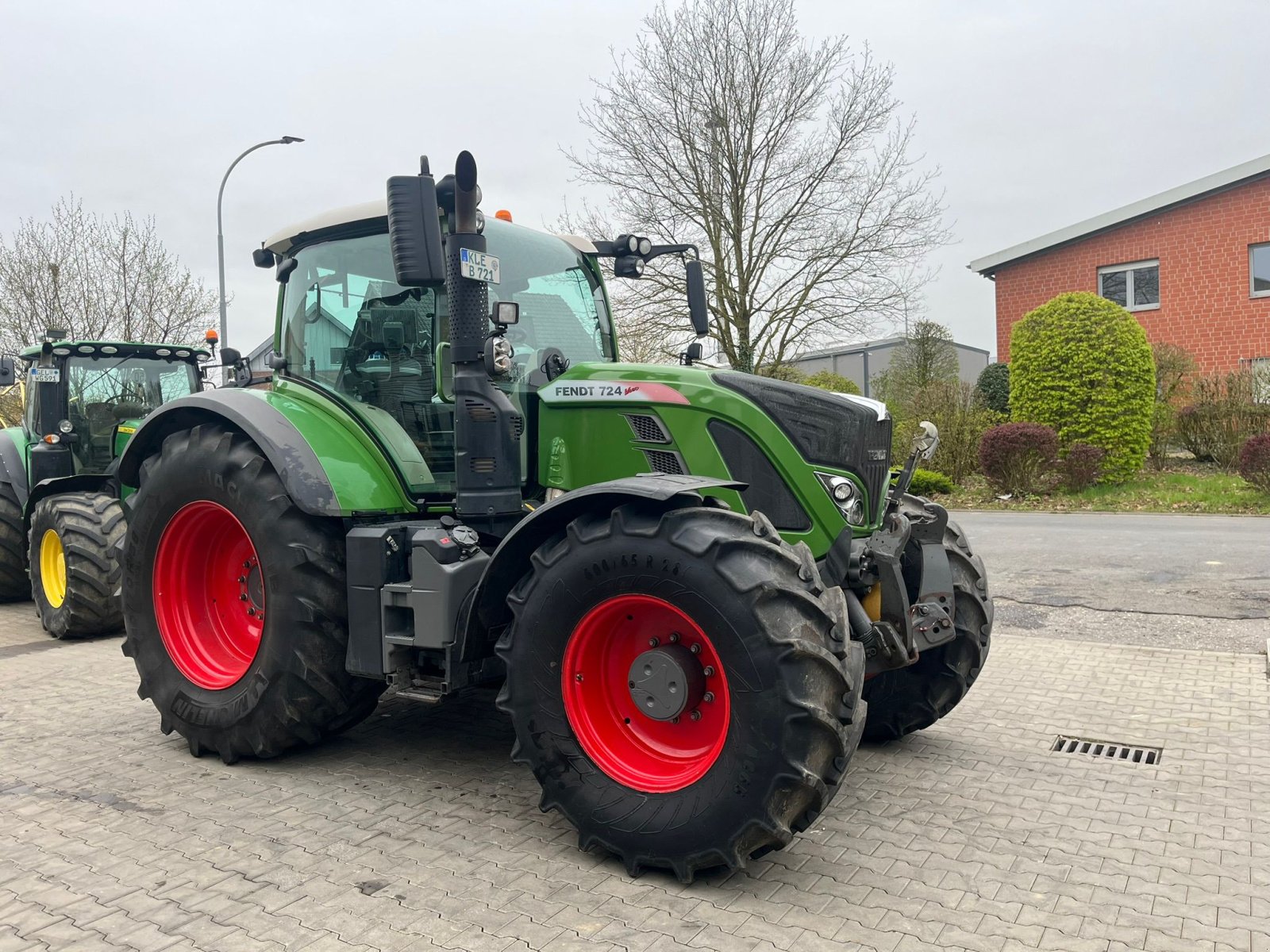 Traktor za tip Fendt 724 Vario ProfiPlus, Gebrauchtmaschine u Issum (Slika 1)
