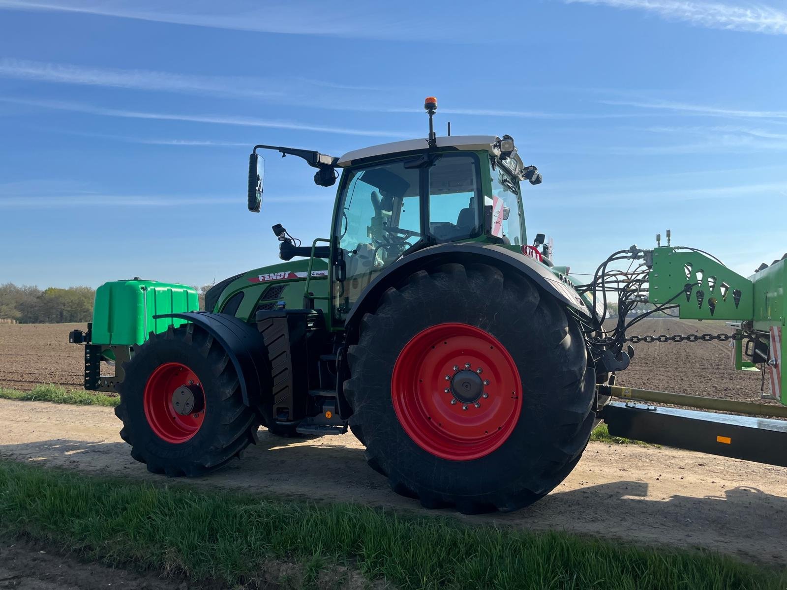Traktor za tip Fendt 724 Vario ProfiPlus, Gebrauchtmaschine u Issum (Slika 2)