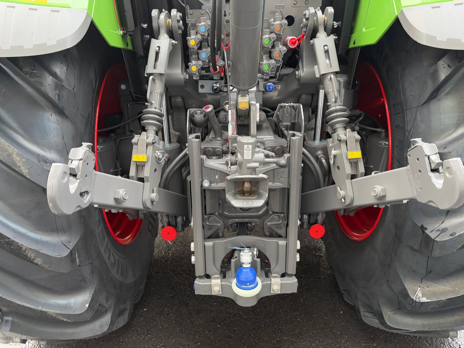 Traktor des Typs Fendt 724 Vario ProfiPlus, Neumaschine in Frastanz (Bild 12)