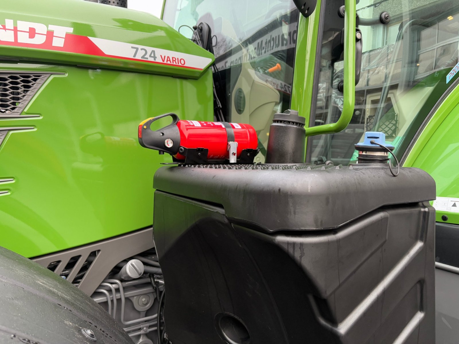 Traktor des Typs Fendt 724 Vario ProfiPlus, Neumaschine in Frastanz (Bild 17)