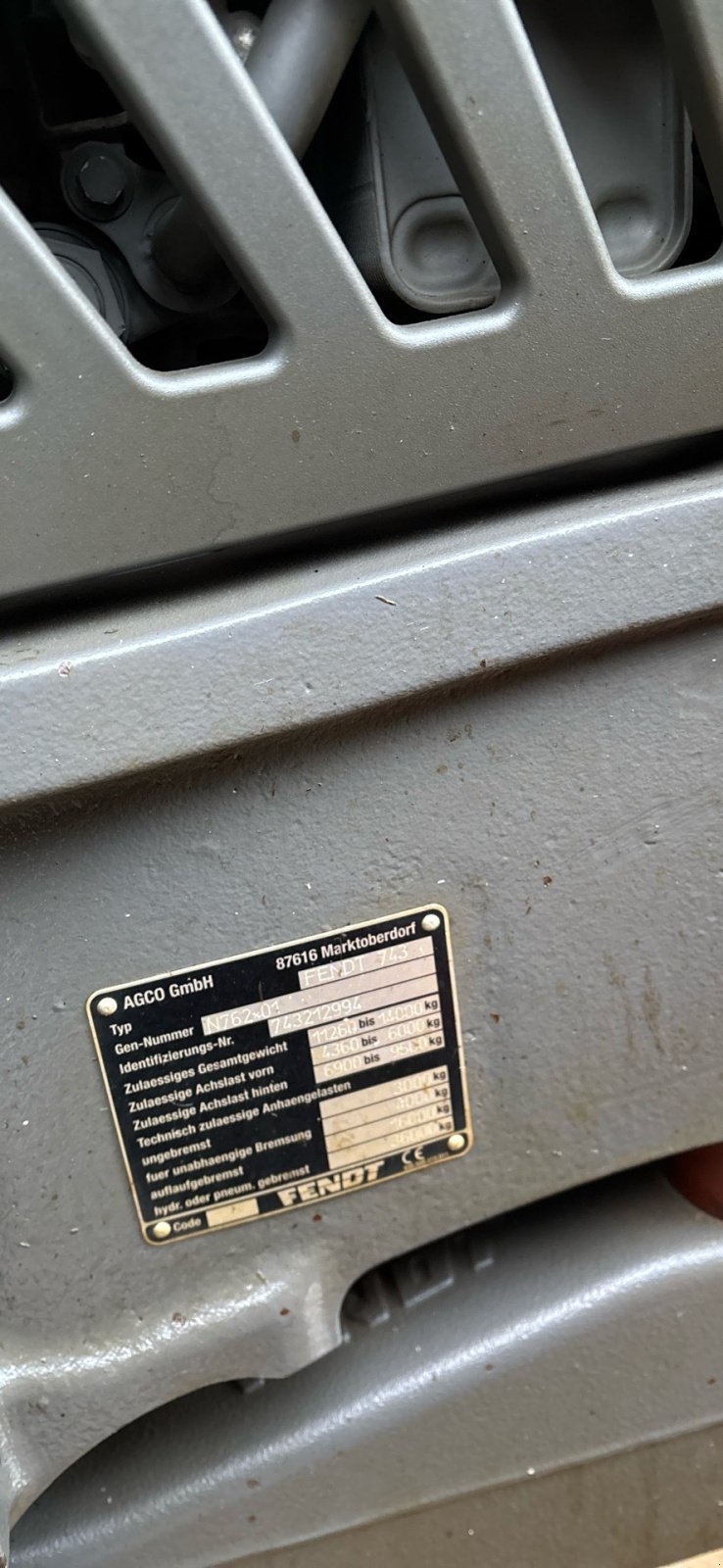 Traktor типа Fendt 724 Vario ProfiPlus, Gebrauchtmaschine в Donaueschingen (Фотография 8)
