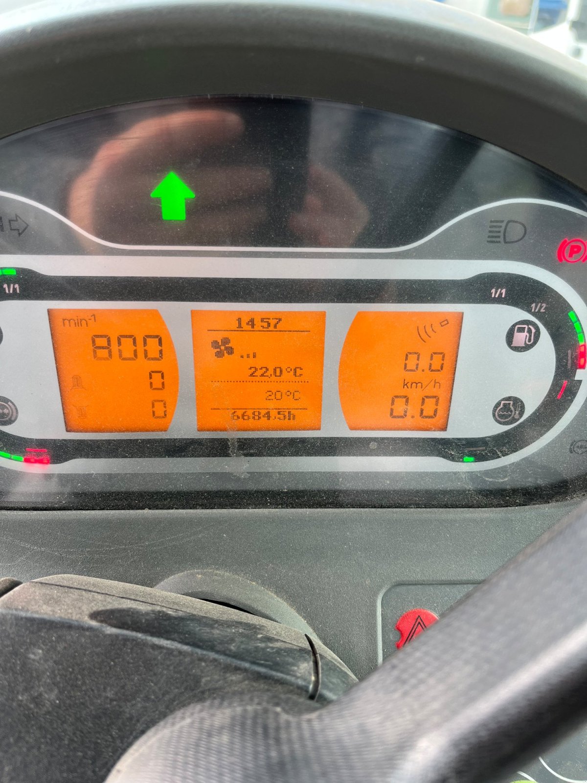 Traktor типа Fendt 724 Vario ProfiPlus, Gebrauchtmaschine в Karlsruhe (Фотография 7)