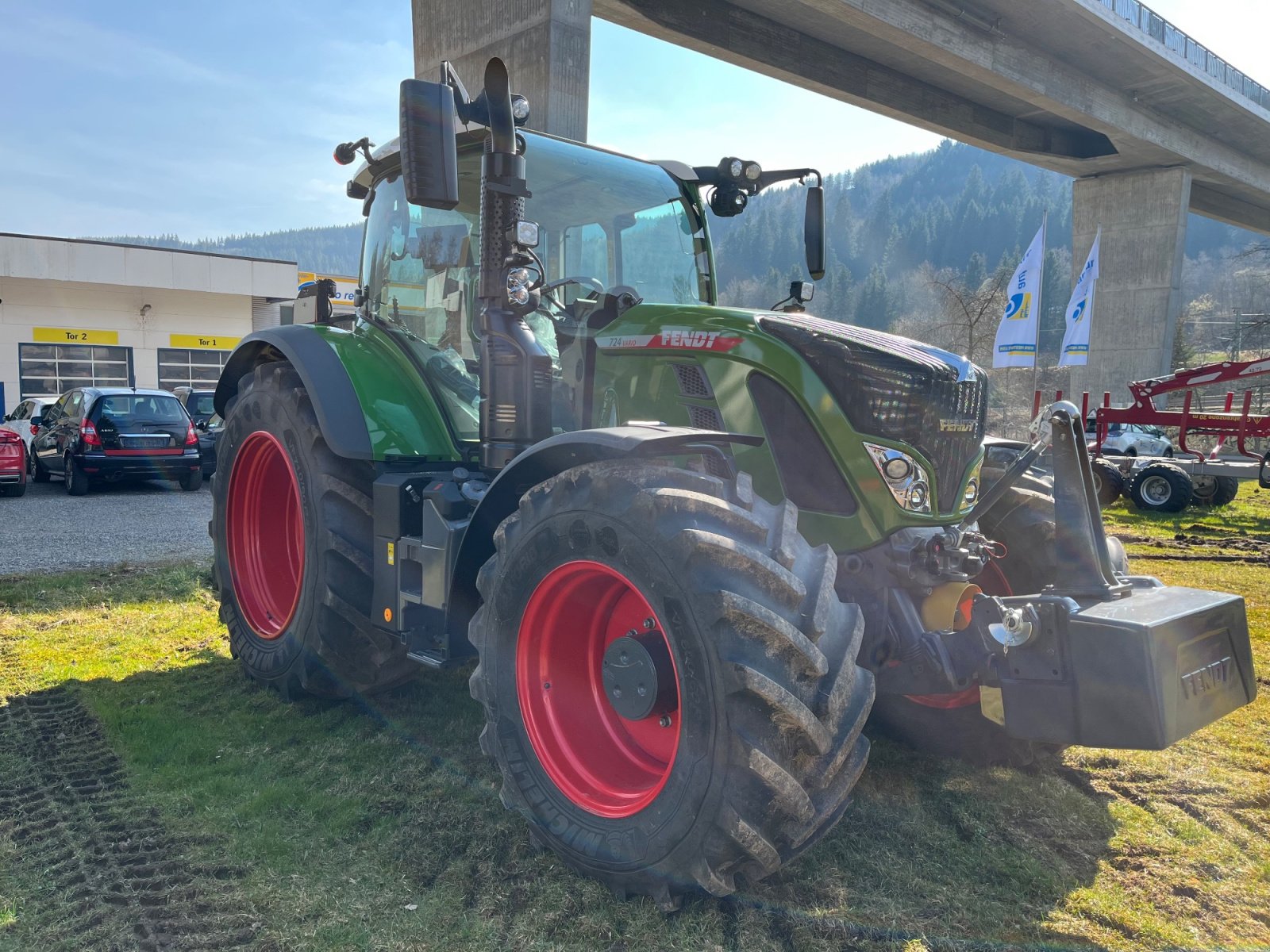 Traktor Türe ait Fendt 724 Vario ProfiPlus, Neumaschine içinde Donaueschingen (resim 2)