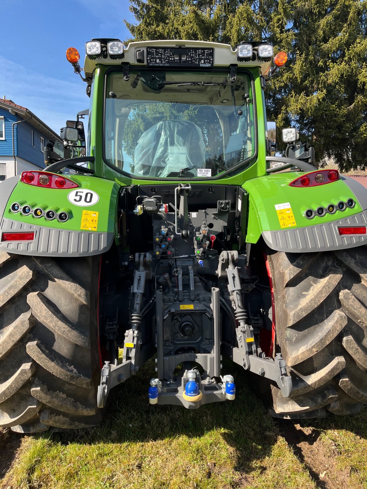 Traktor Türe ait Fendt 724 Vario ProfiPlus, Neumaschine içinde Donaueschingen (resim 5)