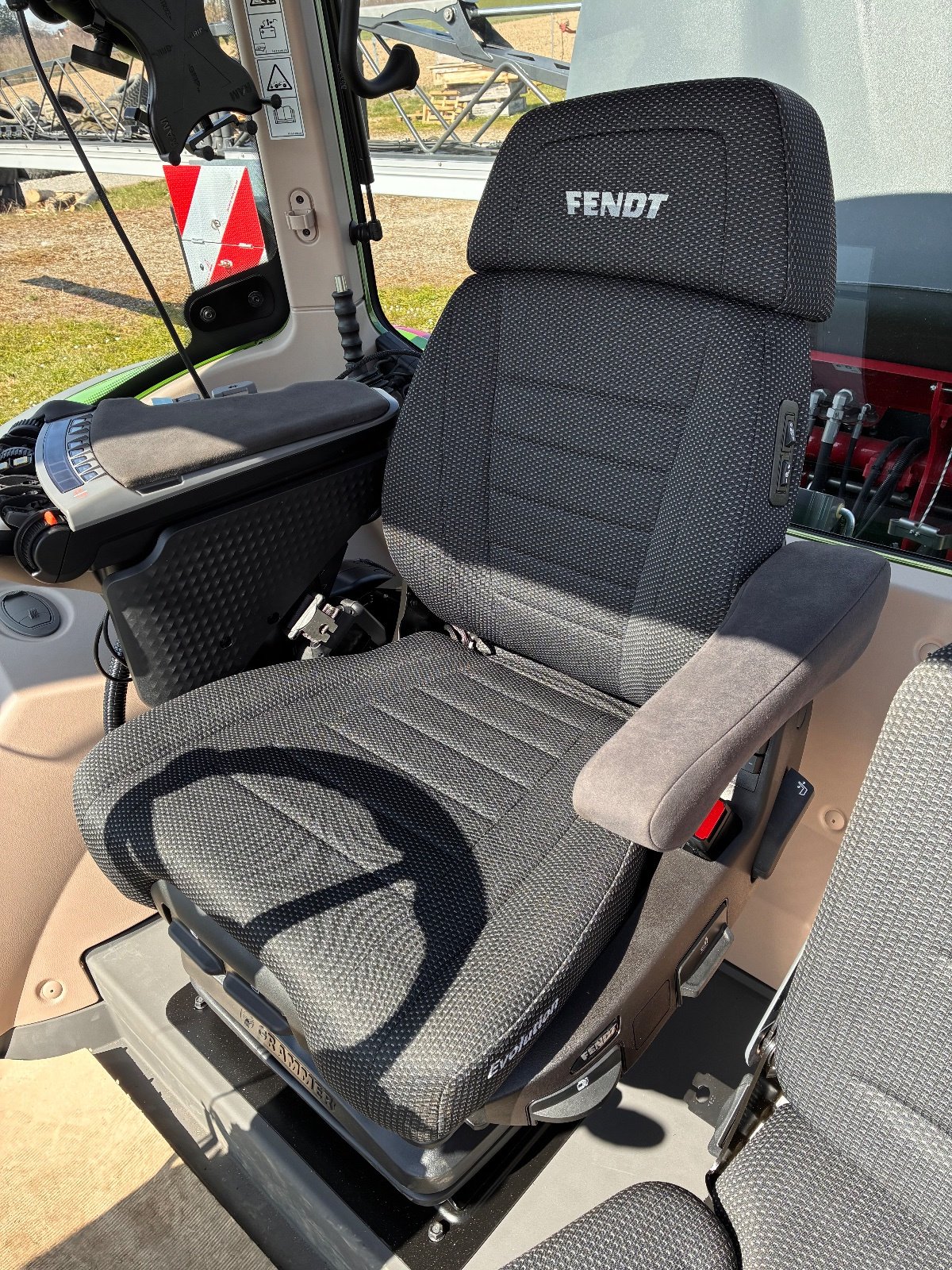 Traktor a típus Fendt 724 Vario ProfiPlus, Neumaschine ekkor: Pfullendorf (Kép 11)